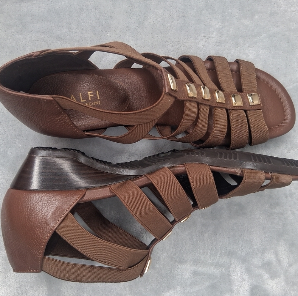 Amalfi by Rangoni Brown Sandals Size 6.5 Made In Italy